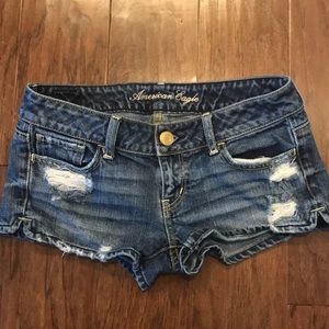 American Eagle Size 0 dark wash denim shorts